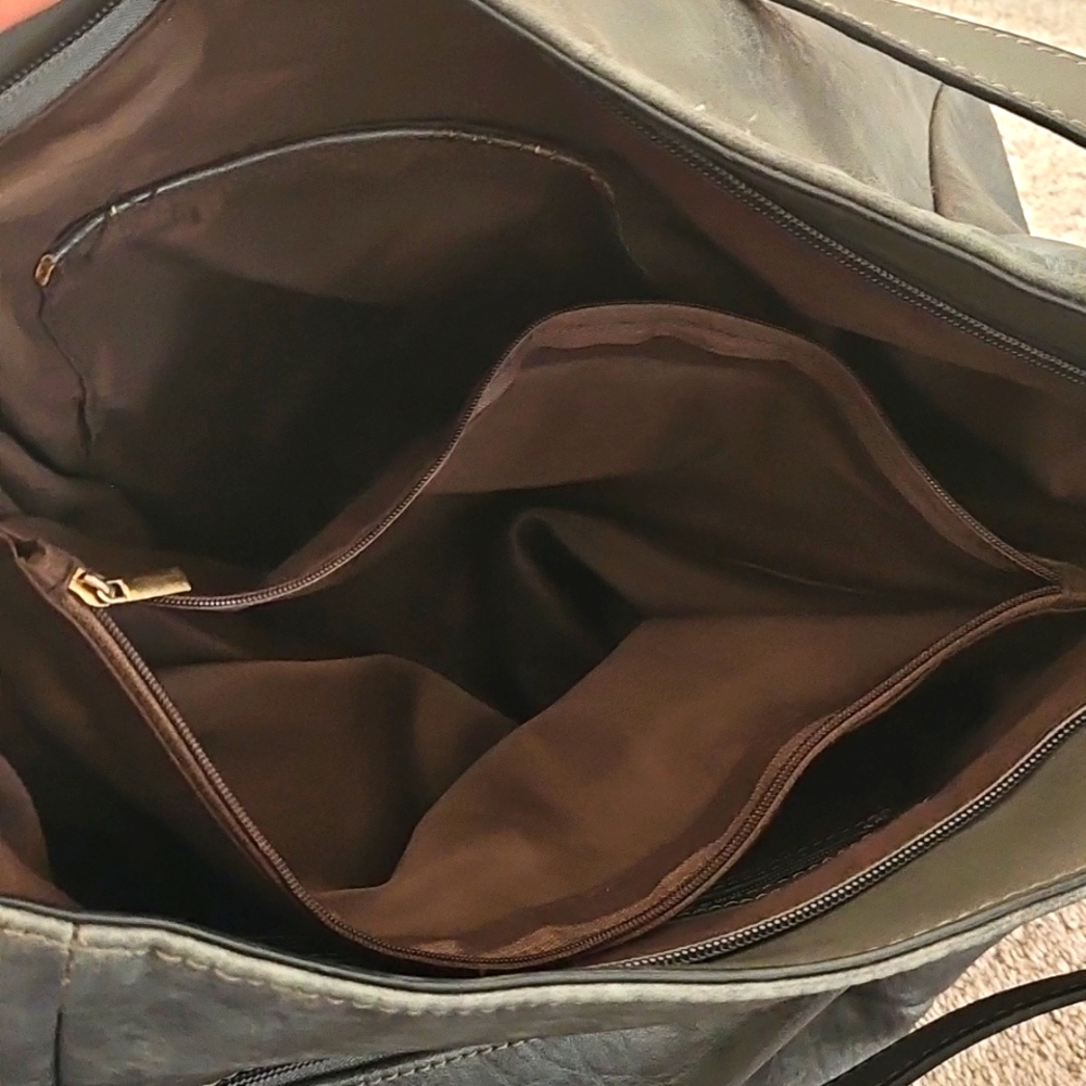 Purse - Picture 4 of 4